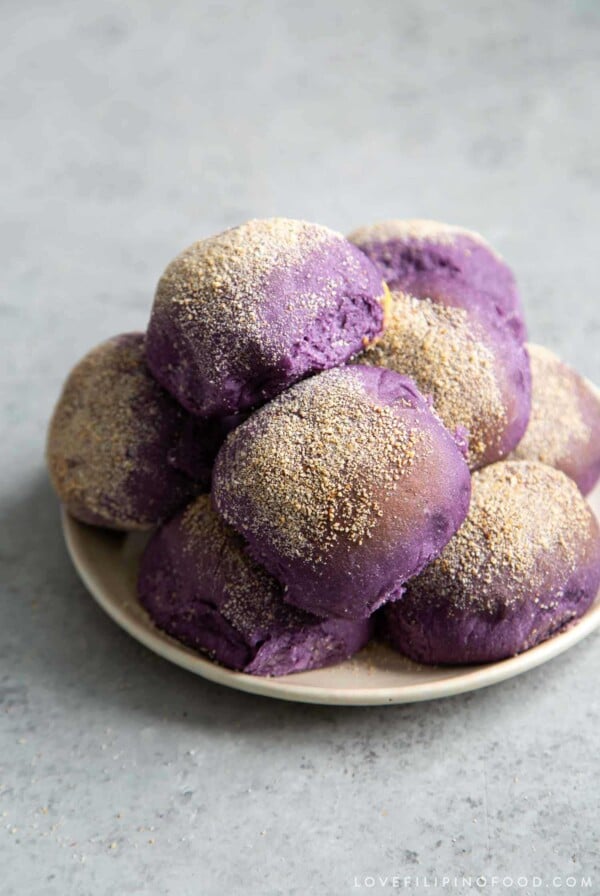 Ube Cheese Pandesal